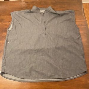 FIGS Rafaela Scrub Top in Granite